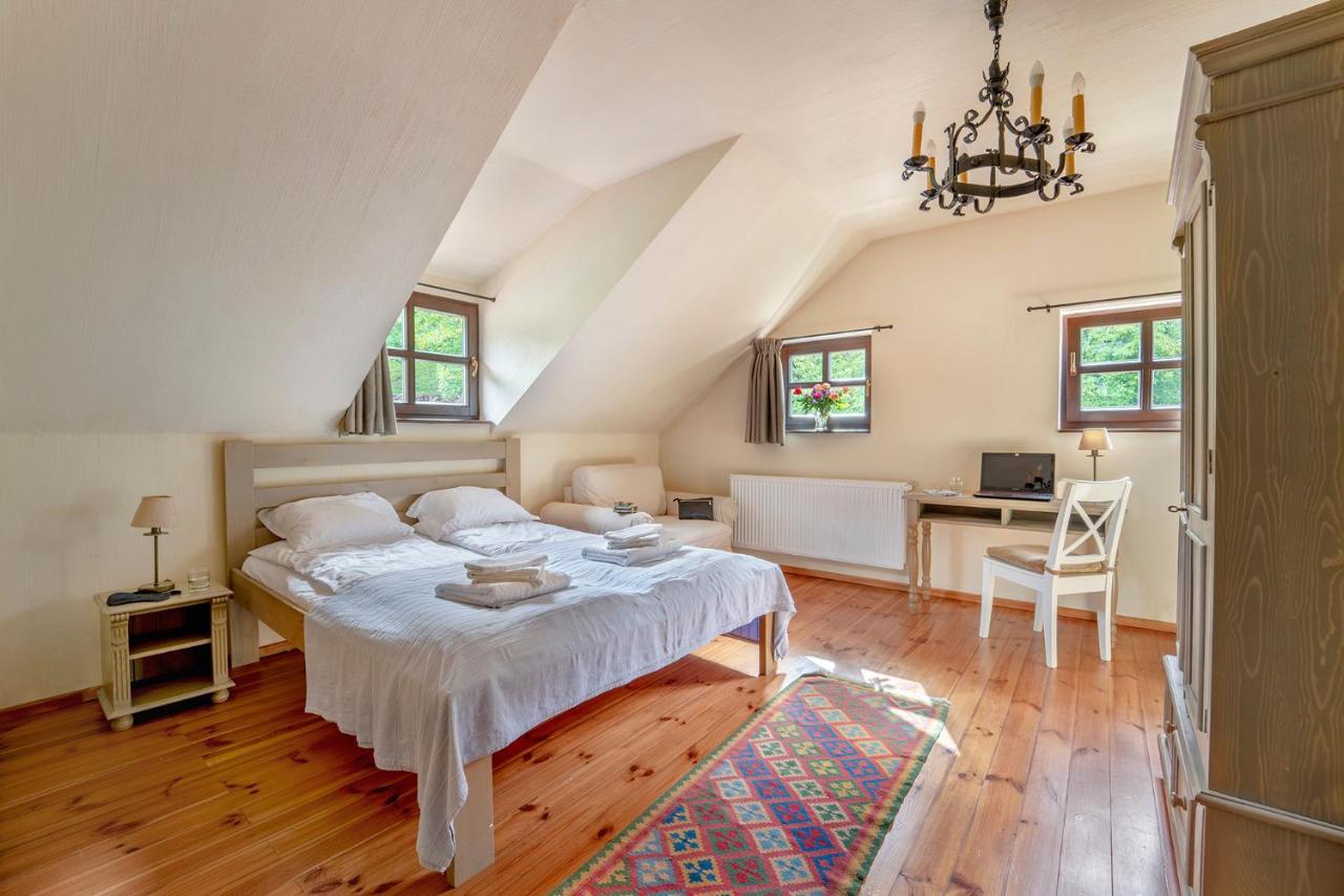 Conacul Gaal Kuria Hotell Dalnic Exteriör bild